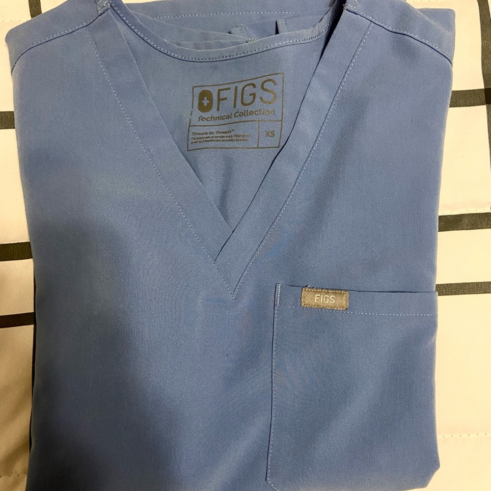 Figs XS Catarina ceil blue scrub top
